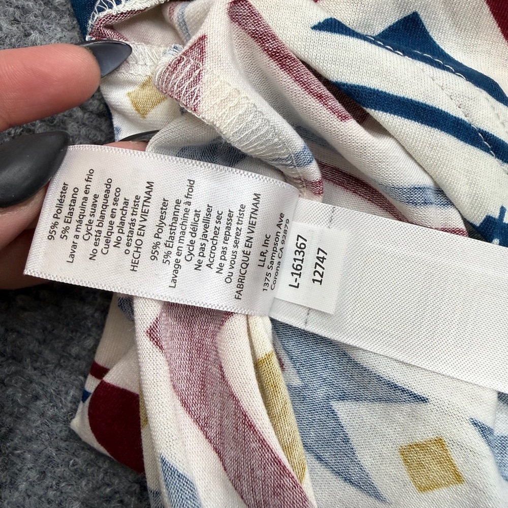 Lularoe Amber hooded shirt‎ top women's size XL aztec mid western design - Picture 11 of 14